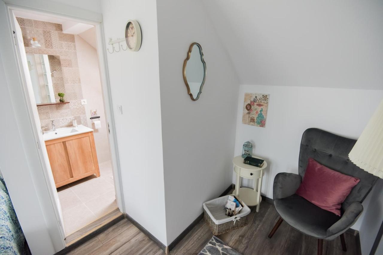 Vila Chic M Hotell Moieciu de Jos Eksteriør bilde